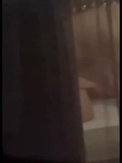 长沙雨花区麓构酒店约炮偷拍瓜友拍下少妇洗澡做爱至过程!